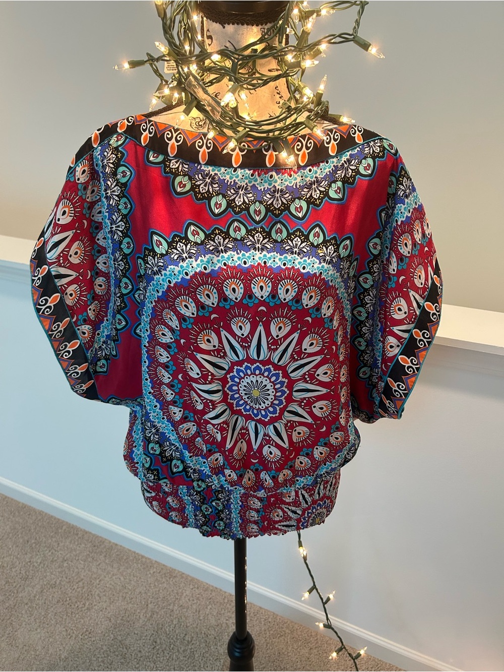 Rampage Boho Red Medallion Print Women's Top medium